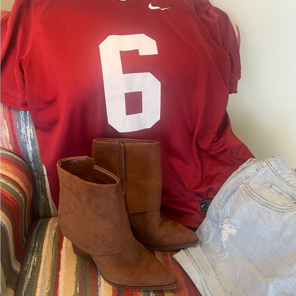 Jessica Simpson Brown Heeled Boots